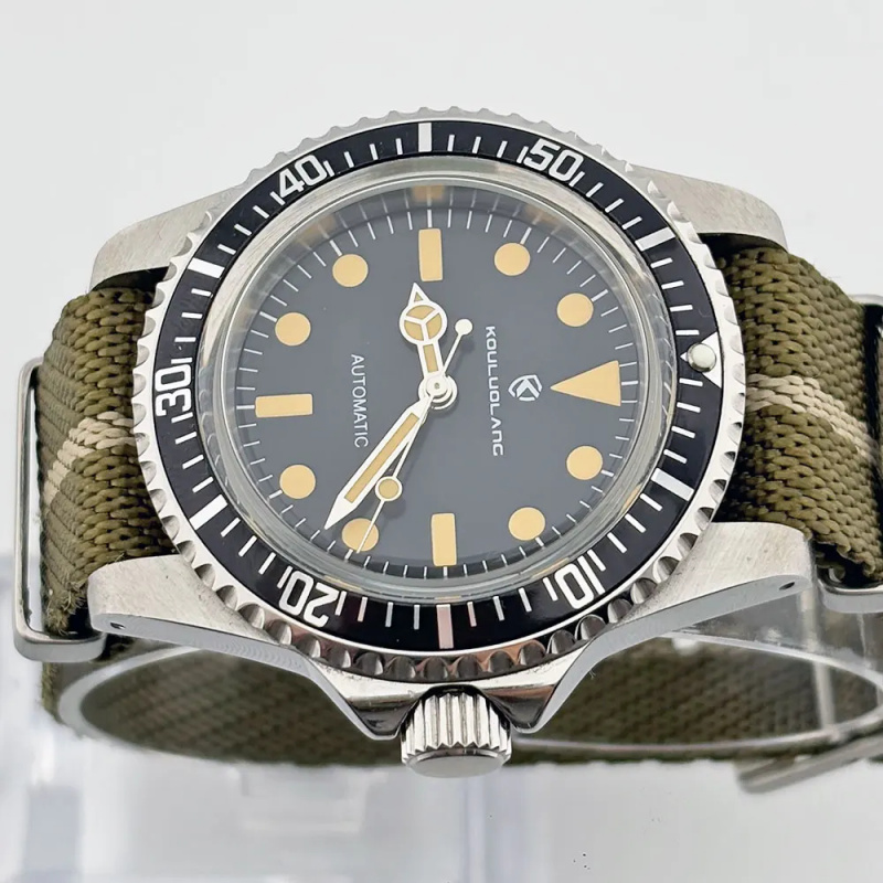 NH35 vintage 40mm sapphire gla - Tropic Strap Vintage reseña y precio